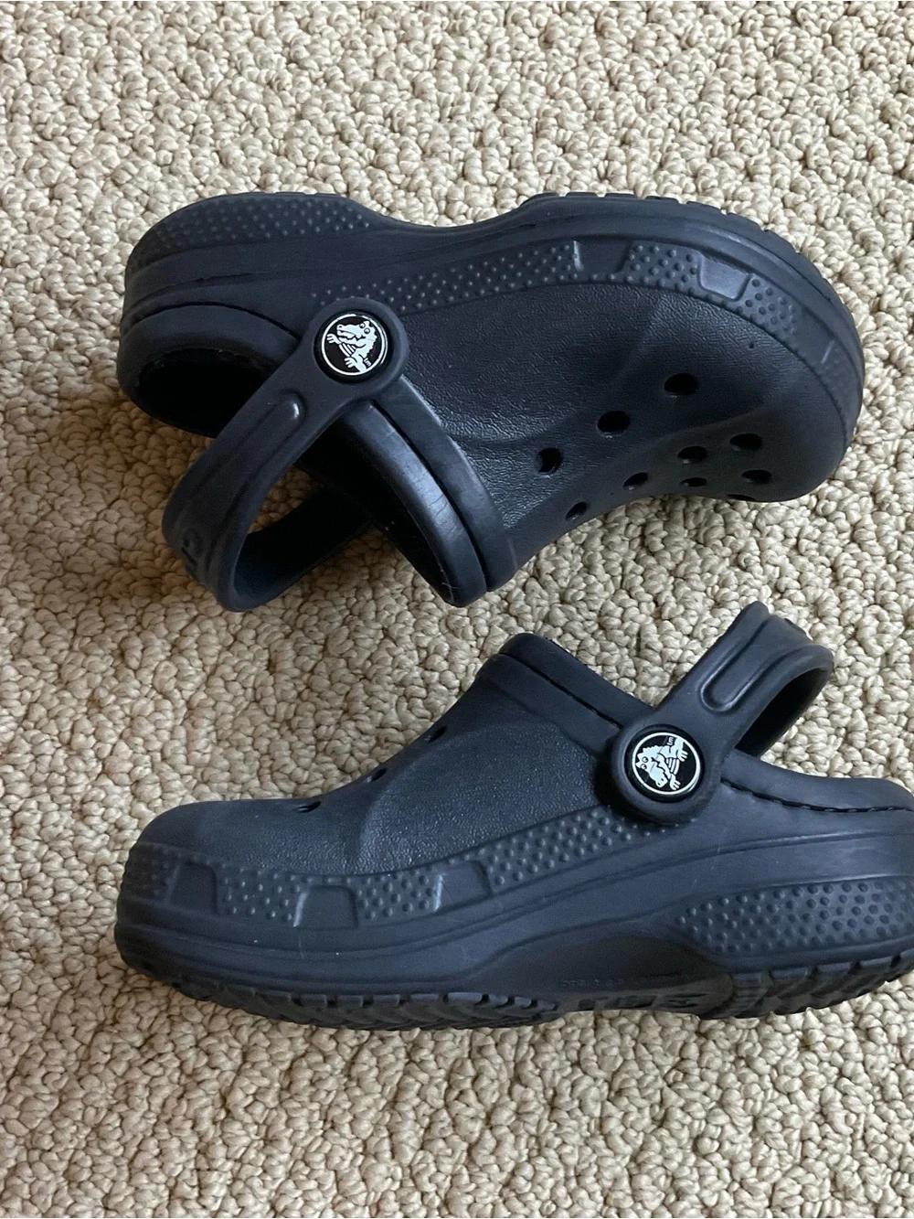 CROCS Kids Black Classic Clog with Heel Strap Size 8-9